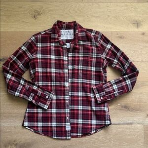 Frank & Eileen Classic Red Plaid Button-Down Shirt